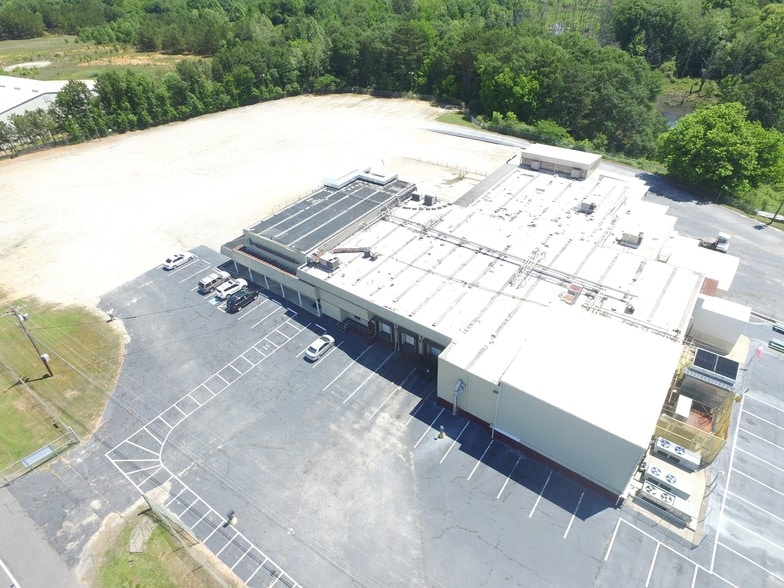 More Photos Of 635 Kingsbridge Rd, Carrollton Distribution For Lease