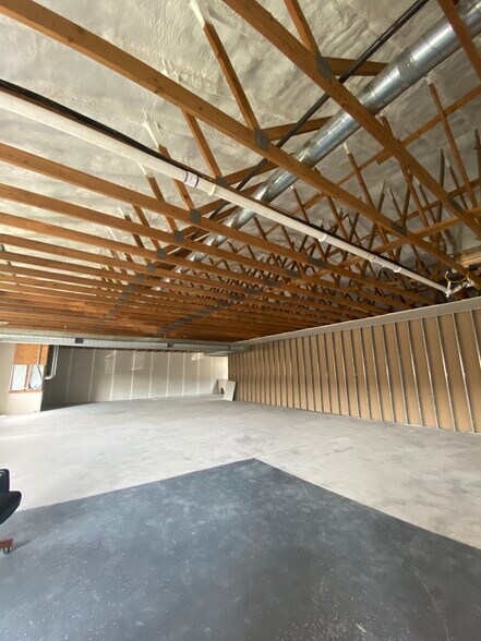 More Photos Of 1700 Hudson Ave, Rochester Office For Lease