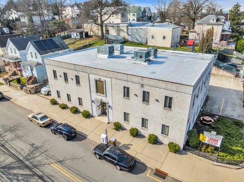 More Photos Of 222 Outwater Ln, Garfield Office For Lease