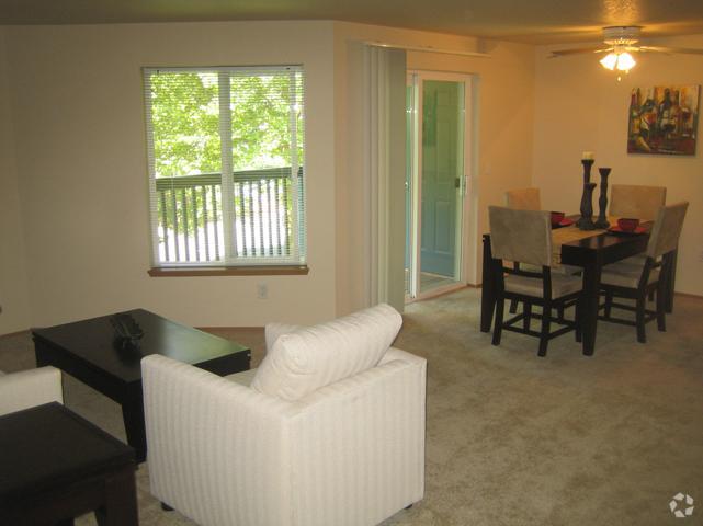 More Photos Of 2231 NE Bridgecreek Ave, Vancouver Apartments For Sale