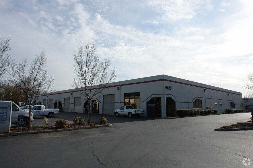 Primary Photo Of 4320 Anthony Ct, Rocklin Light Distribution For Lease