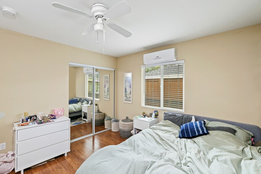 More Photos Of 1200 W Sycamore Ave, Orange Apartments For Sale