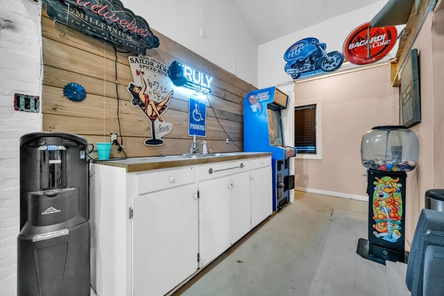More Photos Of 1386 Cranford Ave, Lakewood Storefront Retail Residential For Sale