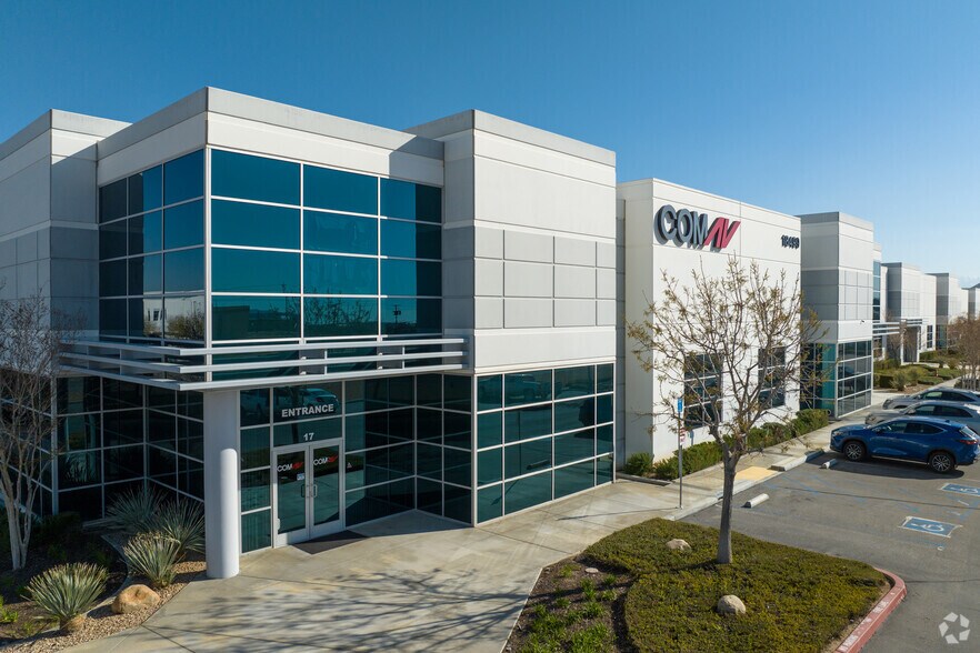 More Photos Of 13415 Sabre St, Victorville Unknown For Lease