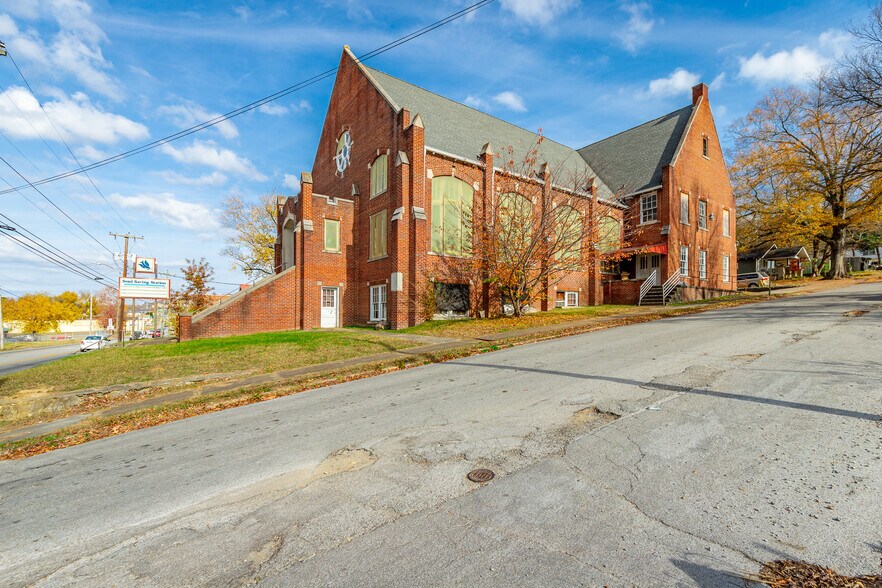 More Photos Of 1542 Dodds Ave, Chattanooga Specialty For Sale