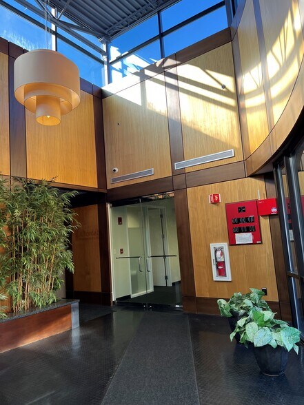 More Photos Of 60 Columbian St, Braintree Light Manufacturing For Lease