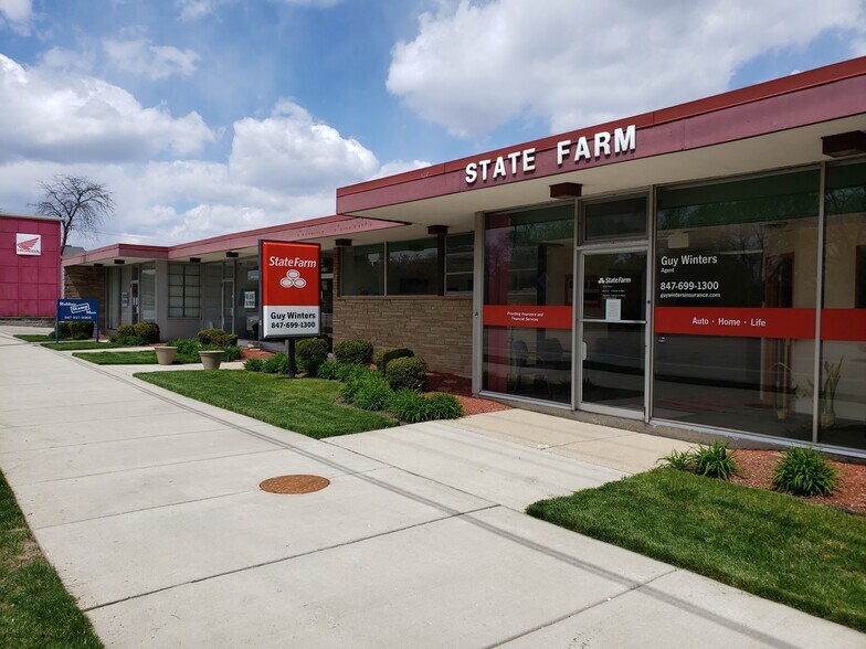 More Photos Of 570 E Northwest Hwy, Des Plaines Office For Sale