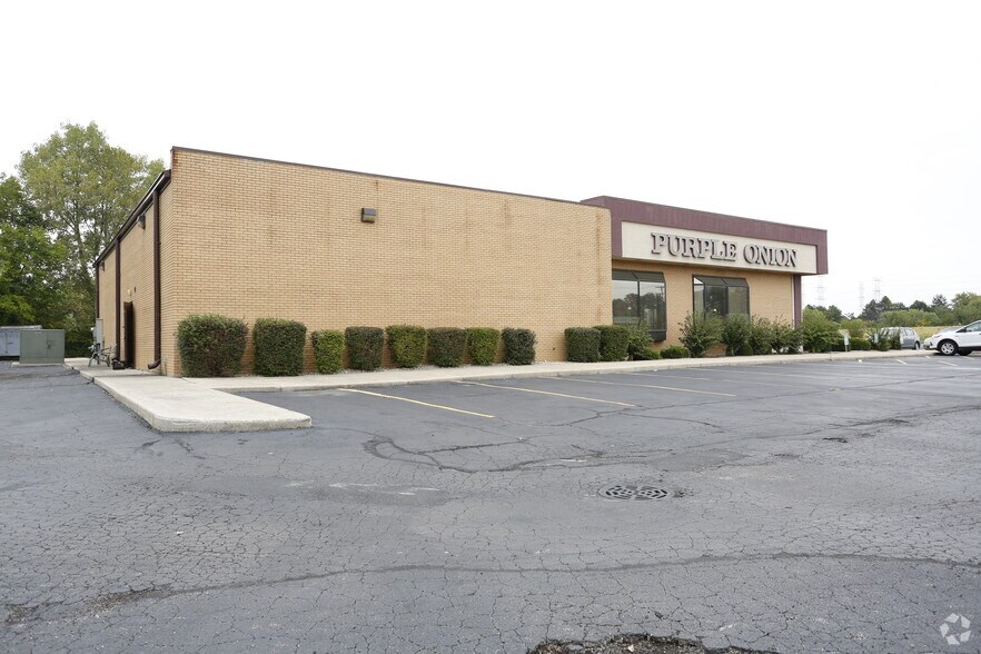 More Photos Of 13150 W 143rd St, Homer Glen Restaurant For Lease