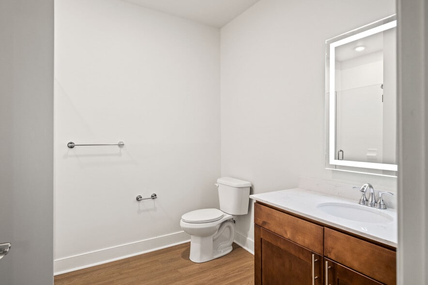 More Photos Of 77A Excelsior Ave, Saratoga Springs Apartments For Lease