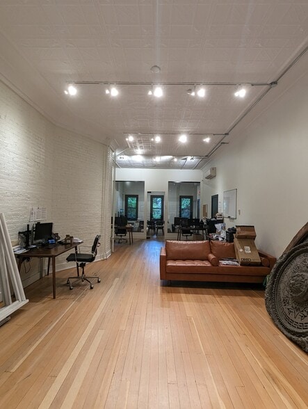 Primary Photo Of 186 Ocean Ave, Jersey City Storefront Retail Residential For Lease