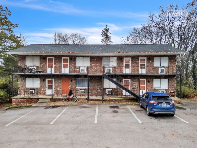 Primary Photo Of 412 Watauga Dr, Knoxville Apartments For Sale