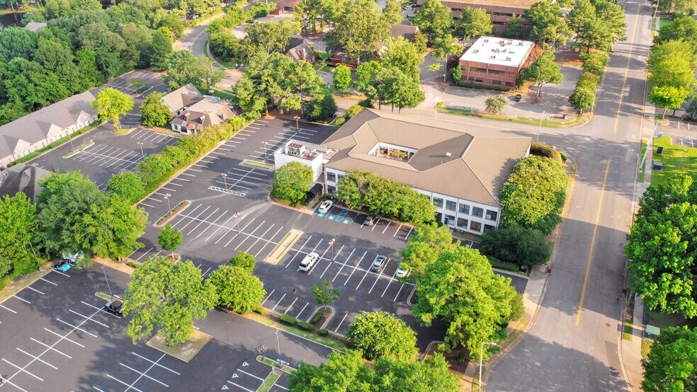 More Photos Of 756-765 Ridge Lake Blvd, Memphis Medical For Lease