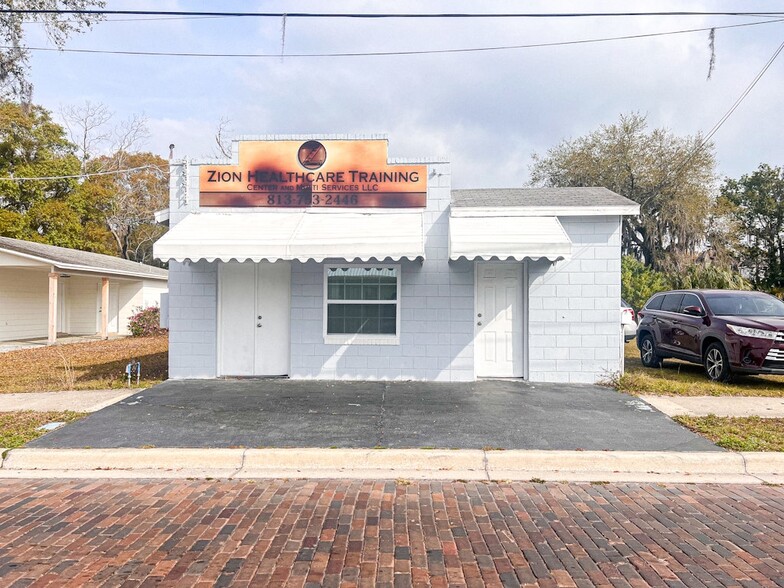 Primary Photo Of 1110 E Laura St, Plant City Funeral Home For Sale