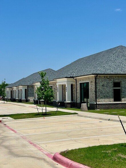 More Photos Of 2120 Prairie Drive, Prosper Medical For Sale