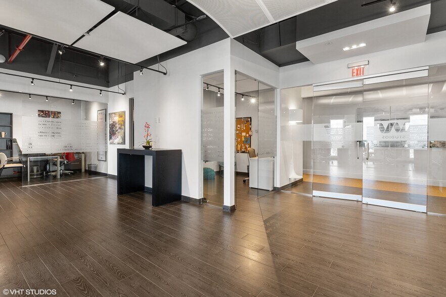 More Photos Of 175 SW 7th St, Miami Medical For Sale