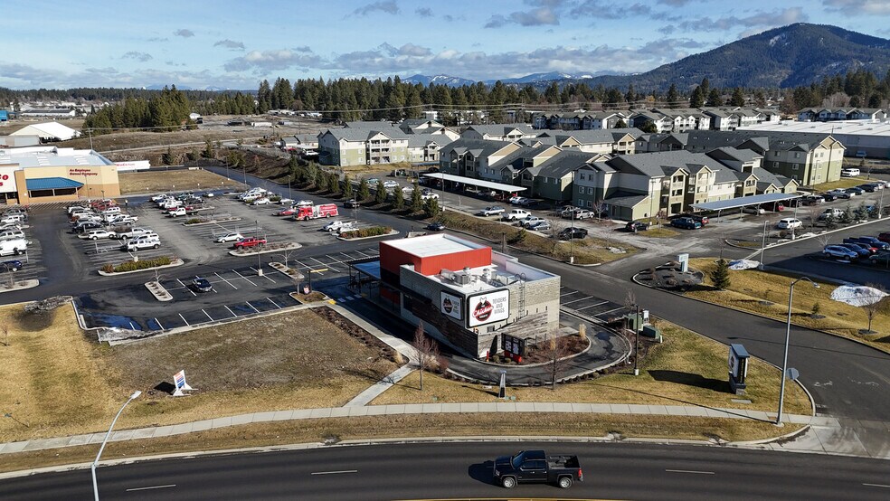 More Photos Of 1423 W Appleway Ave, Coeur d'Alene Fast Food For Sale