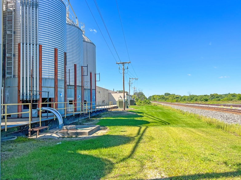 More Photos Of 501 Williams St, Tomah Warehouse For Sale