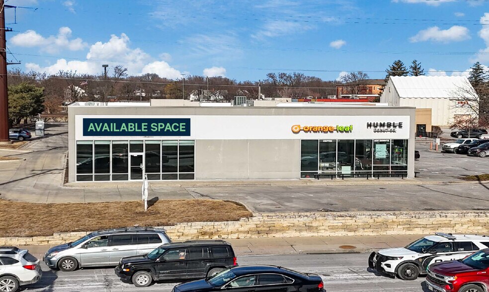 More Photos Of 637 Lincoln Way, Ames General Retail For Sale