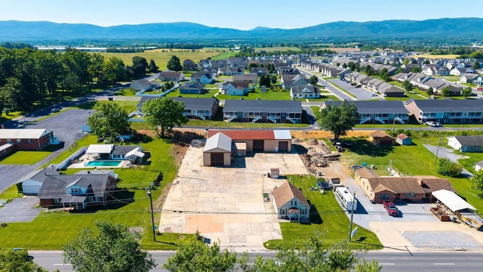 More Photos Of 3231 Stuarts Draft Hwy, Stuarts Draft Warehouse For Sale