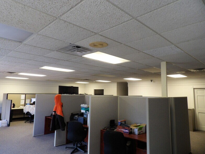 More Photos Of 8624 Station St, Mentor Warehouse For Sale