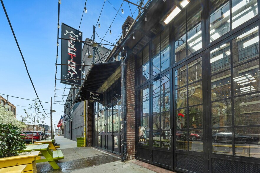 More Photos Of 451 Communipaw Ave, Jersey City Warehouse For Sale