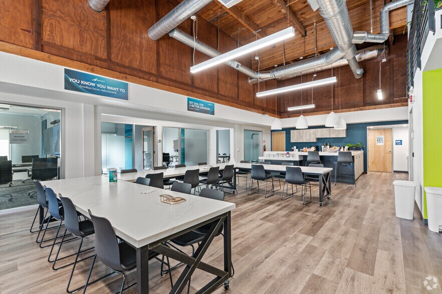 More Photos Of 699 Veterans Blvd, Redwood City Office For Lease