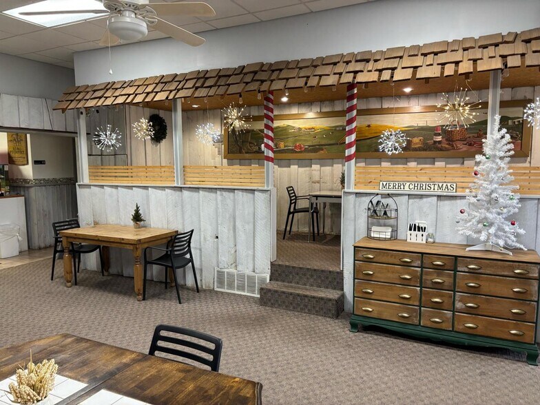 More Photos Of 617 Broadway, Imperial General Retail For Sale