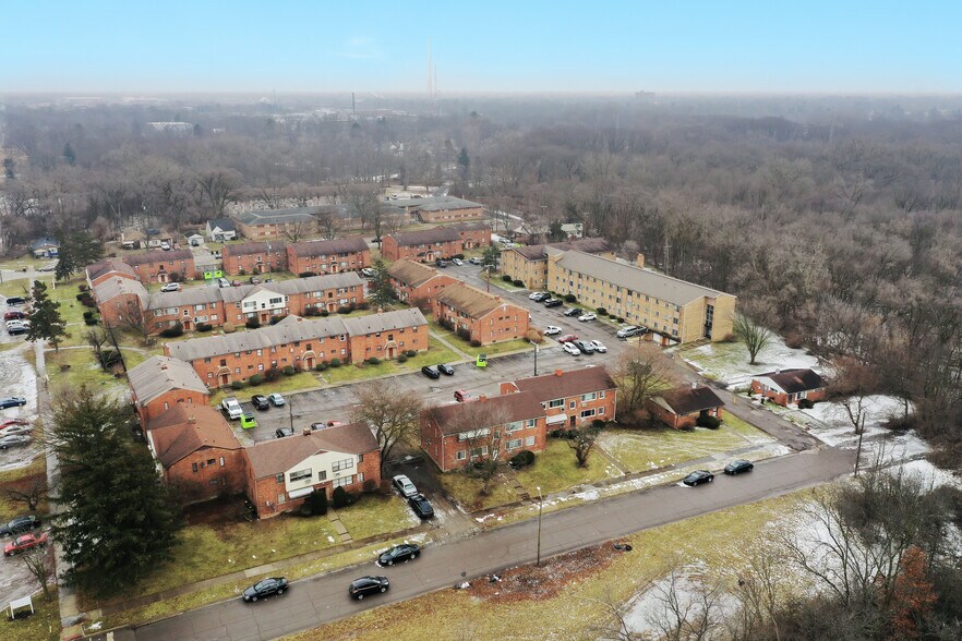 More Photos Of 12880 Dolphin St, Detroit Apartments For Sale