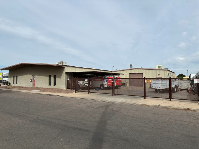 Primary Photo Of 333 S Nina Dr, Mesa Manufacturing For Sale