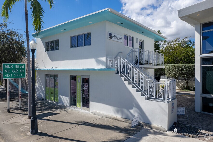 Primary Photo Of 6318 Biscayne Blvd, Miami General Retail For Lease