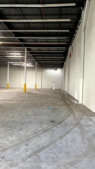 Primary Photo Of 49 Murray Hill Drive, Nanuet Industrial For Lease