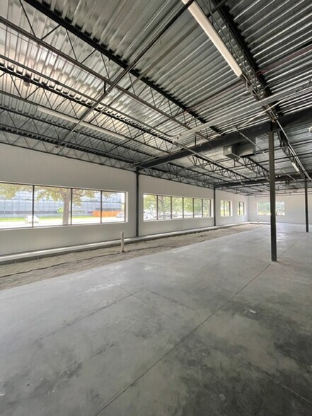 More Photos Of 11321 Fallbrook Dr, Houston Medical For Lease