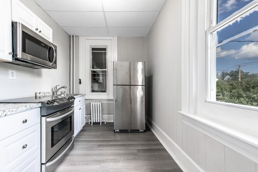 More Photos Of 403 Washington Ave, Sellersville Apartments For Sale