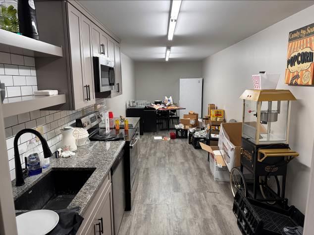 More Photos Of 100 W 11th St, Anderson Medical For Sale