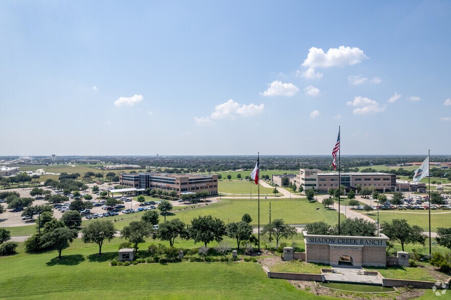 More Photos Of 10970 Shadow Creek Pky, Pearland Medical For Lease