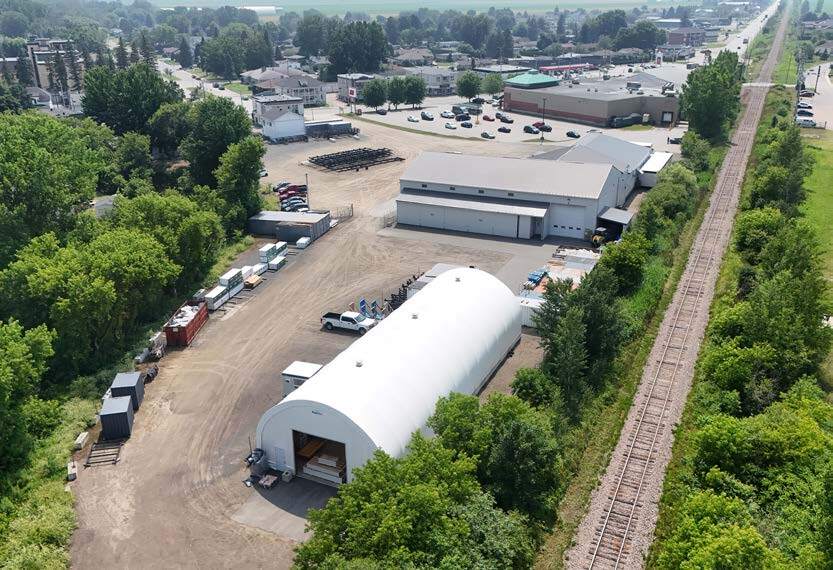 More Photos Of 700 Boul Saint-Laurent O, Louiseville Manufacturing For Sale