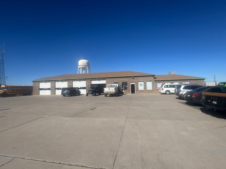 More Photos Of 2421 Navajo Blvd, Holbrook Auto Repair For Sale