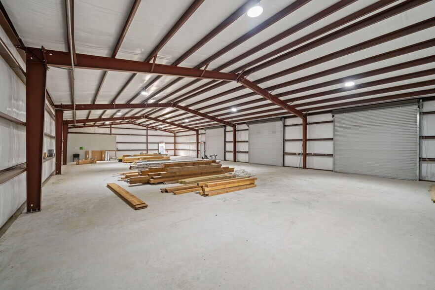 More Photos Of 1707 Bernie Ave, Rosenberg Office For Sale