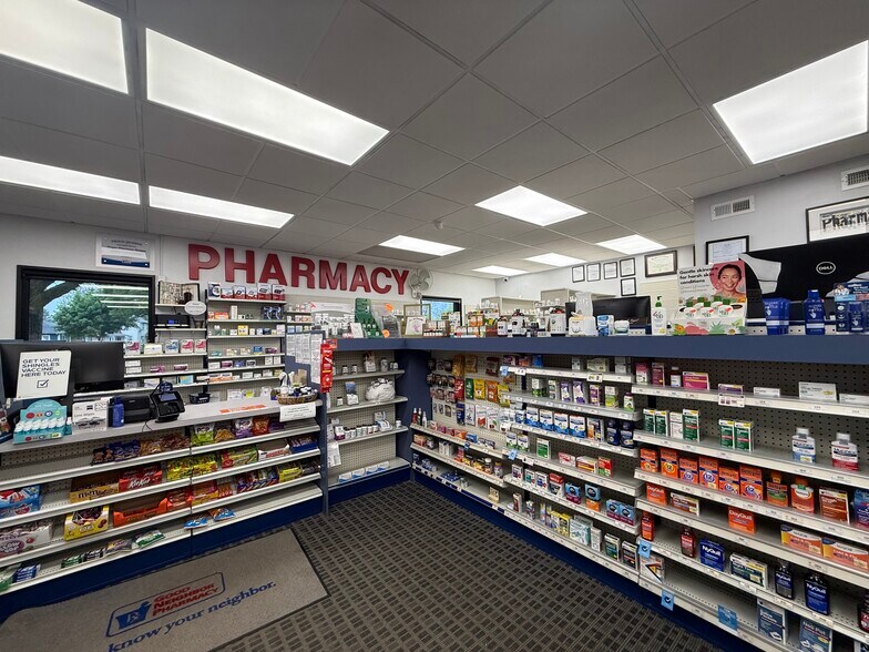 More Photos Of 1704 S Custer Rd, Monroe Medical For Sale