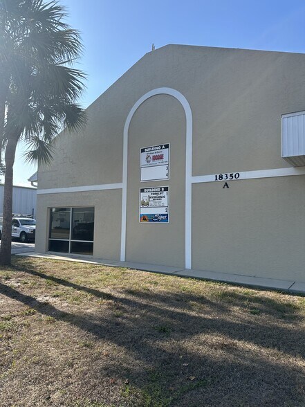 More Photos Of 18350 Paulson Dr, Port Charlotte Warehouse For Sale
