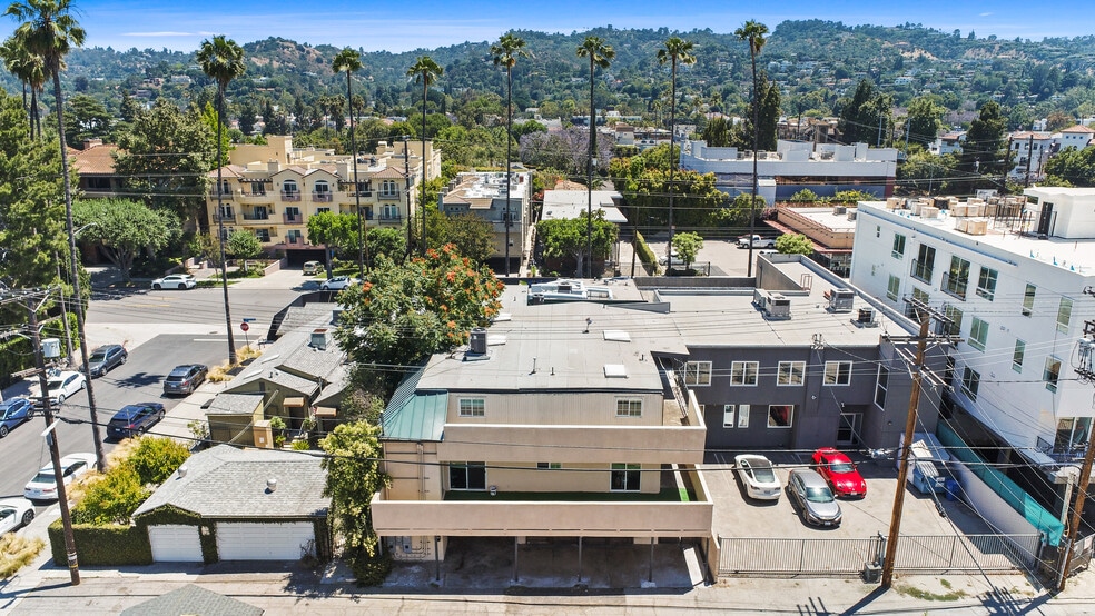 More Photos Of 13257-13259 Moorpark St, Sherman Oaks Office Residential For Sale