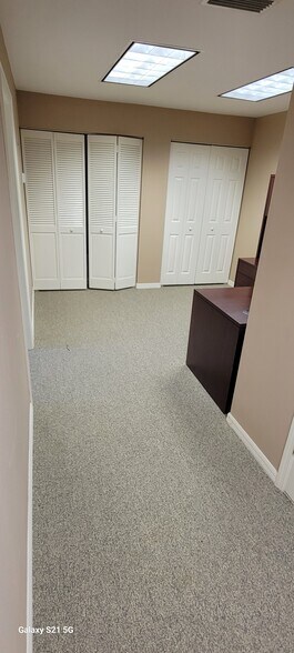 More Photos Of 505 Deltona Blvd, Deltona Medical For Lease