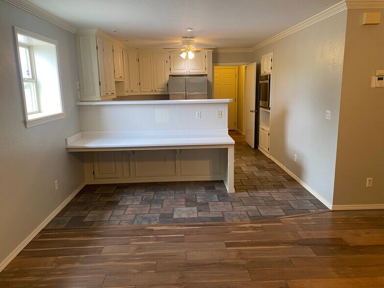 More Photos Of 4444 Morgan Rd NE, Piedmont Warehouse For Lease