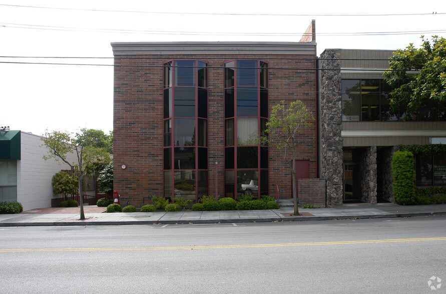 More Photos Of 885 Oak Grove Ave, Menlo Park Office For Lease