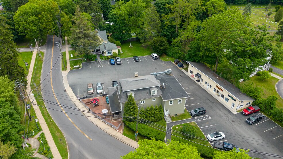 More Photos Of 1137-1143 E Main St, Shrub Oak Office Residential For Sale