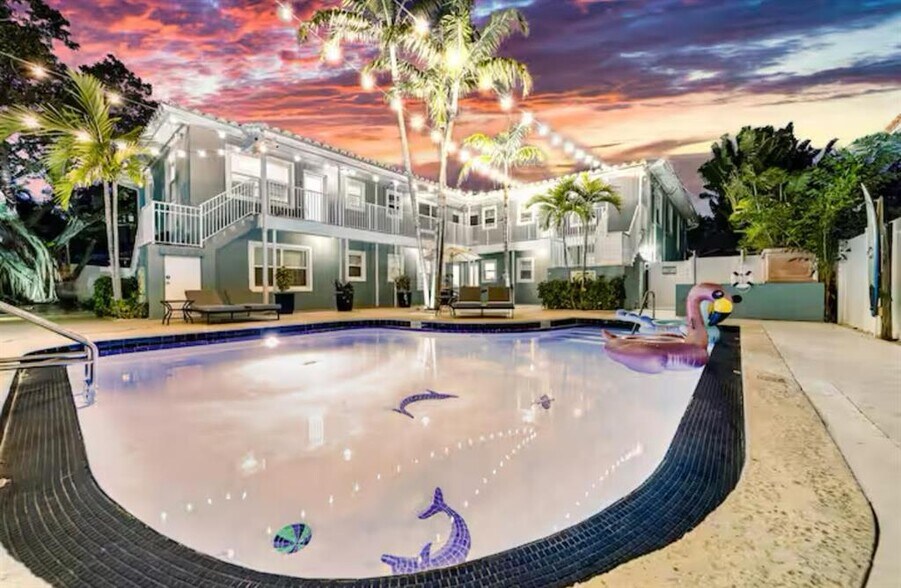 More Photos Of 2617 NE 13th Ct, Fort Lauderdale Apartments For Sale