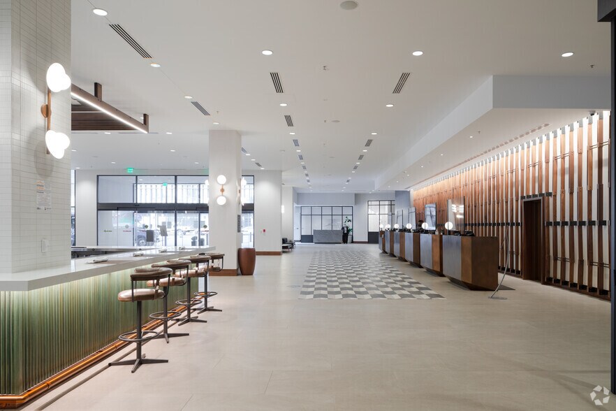 More Photos Of 1550 Court Pl, Denver Hotel For Lease