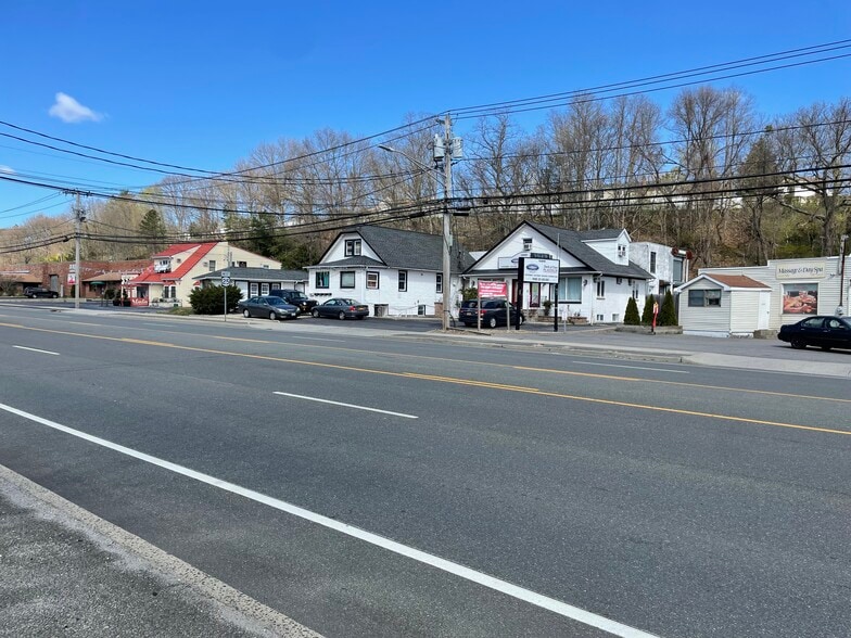 Primary Photo Of 1029 W Jericho Tpke, Smithtown Showroom For Sale