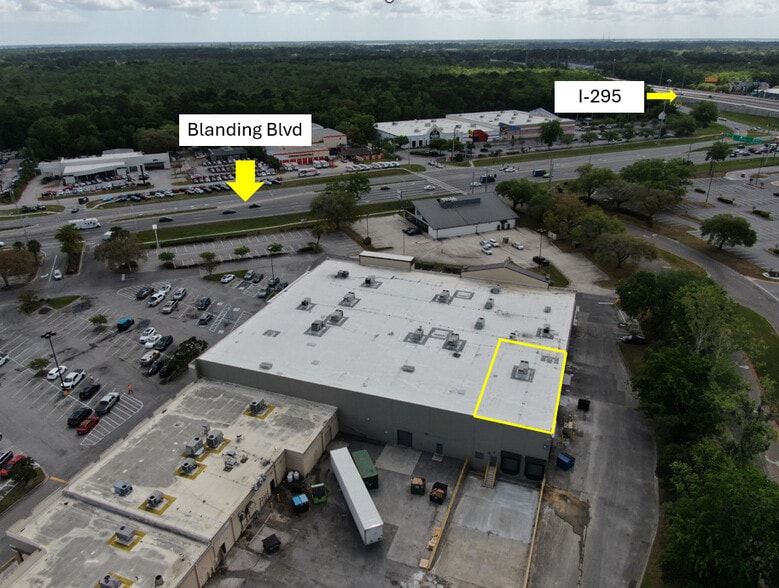 More Photos Of 8102 Blanding Blvd, Jacksonville Storefront For Lease