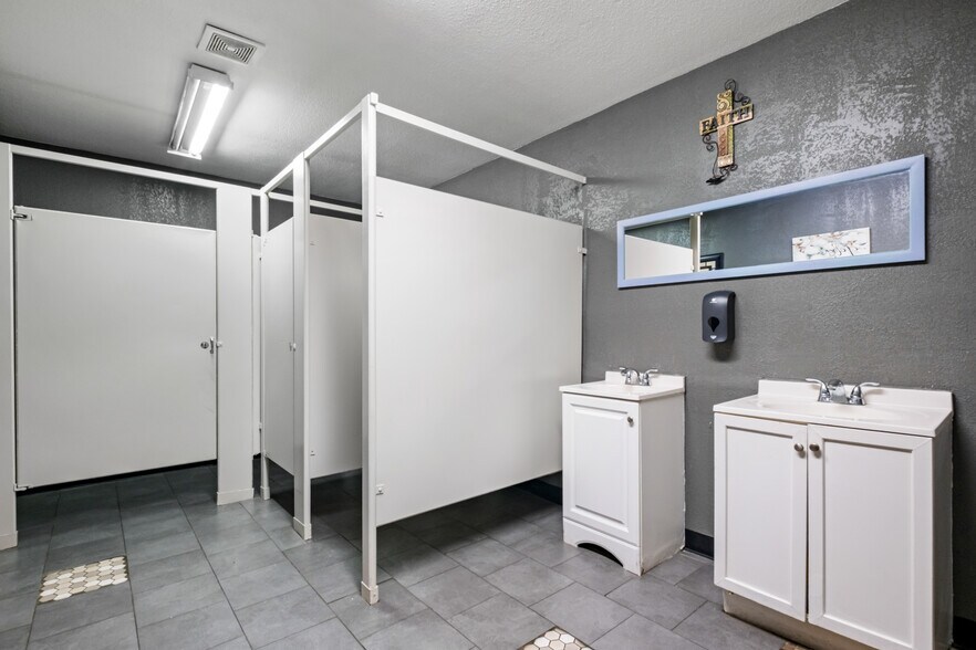 More Photos Of 12354 Mount Vernon Ave, Grand Terrace Religious Facility For Sale